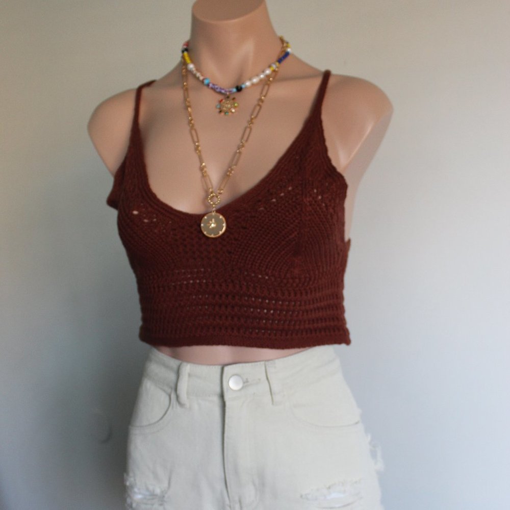 🌞🐚Summer Tings Collection// Chocolate brown Crochet crop top - Picture 3 of 6